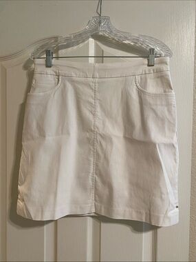 Classic White Hillary Radley Women's A-Line Skirt size medium